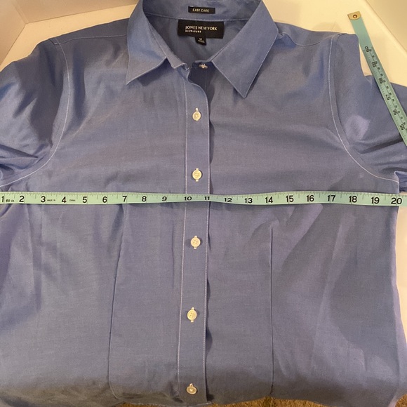 Jones New York Signature Size M Blue Easy Care Button Down Top - Picture 7 of 8